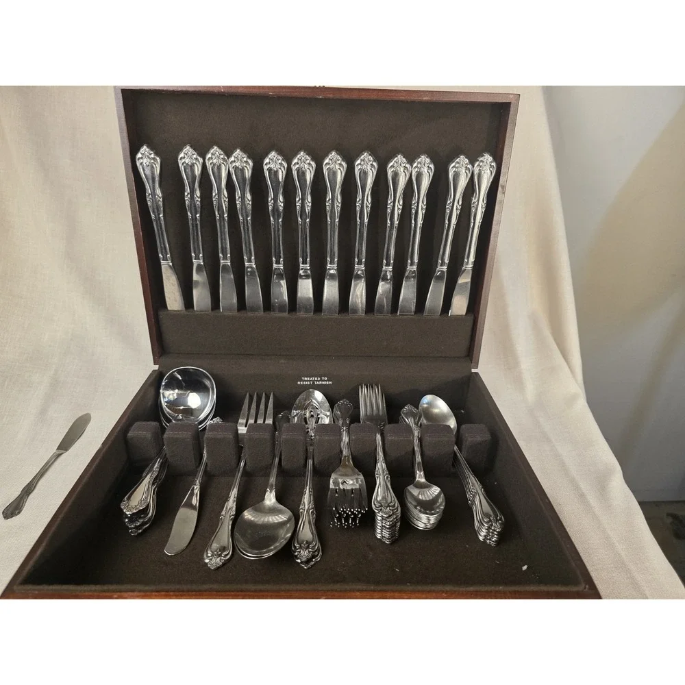 50 Pc Oneida All American BRIARWOOD Stainless Steel Flatware w Serving Spoons